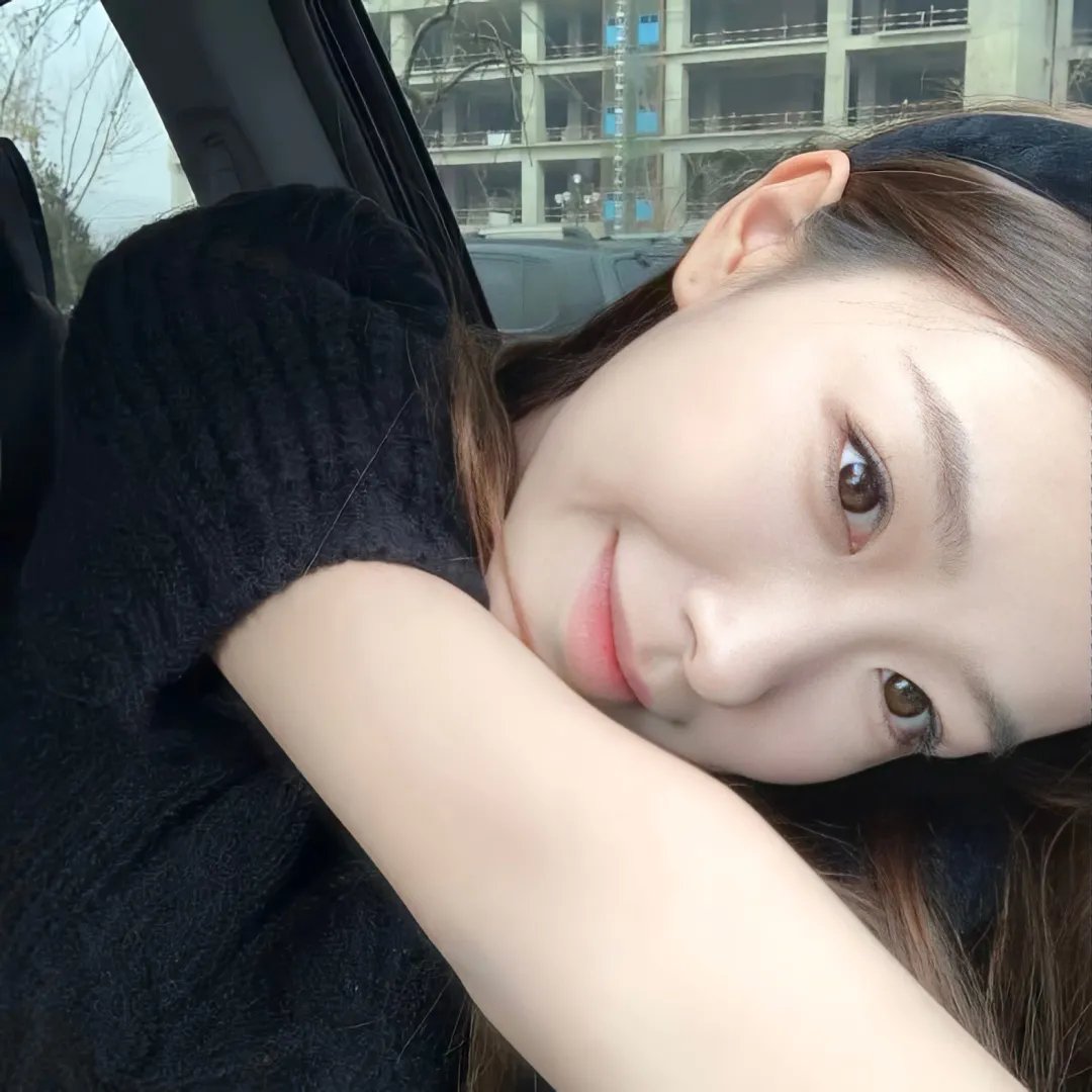 穿越战火的人封面